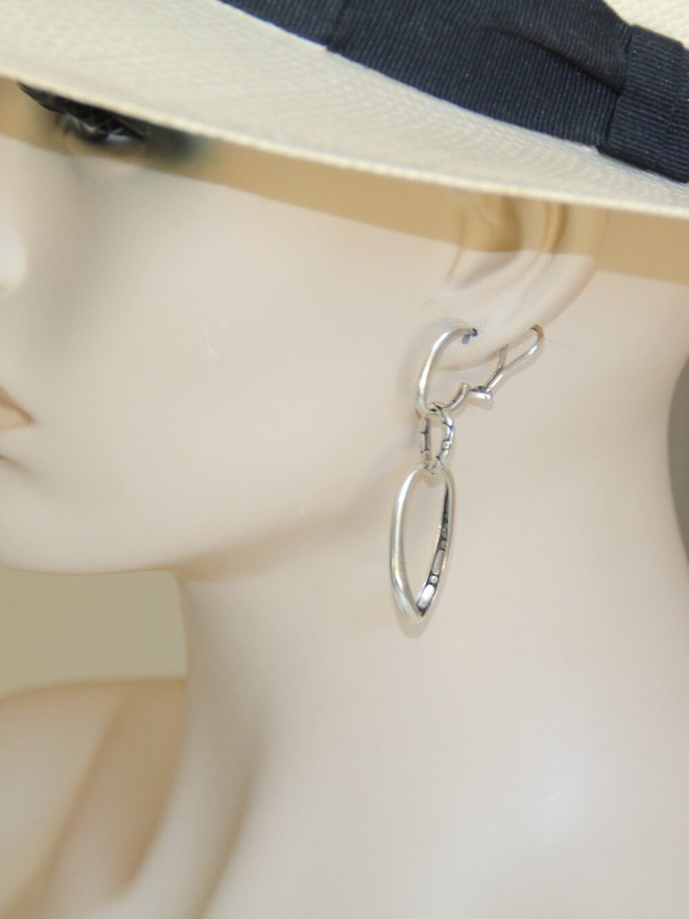 John Hardy Sterling Silver Kali Pebble Link Earrings. RARE